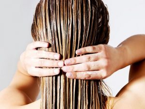 Must-Know Tip No1 To Care For Thick Hair: Make Sure To Hydrate Your Hair